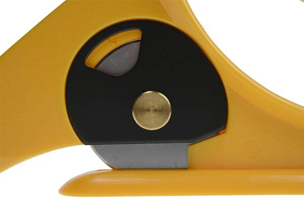 OLFA-45C-Folienmesser-Papierschneider-Rollmesser-maximale-Sicherheit