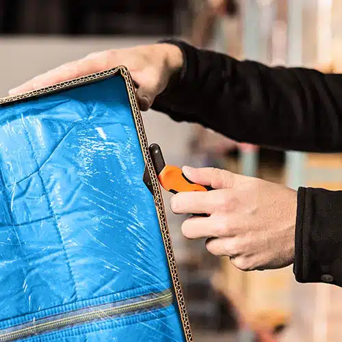 Wellpappe & Karton — Sicherheitsmesser Klever XChange Breit im Einsatz