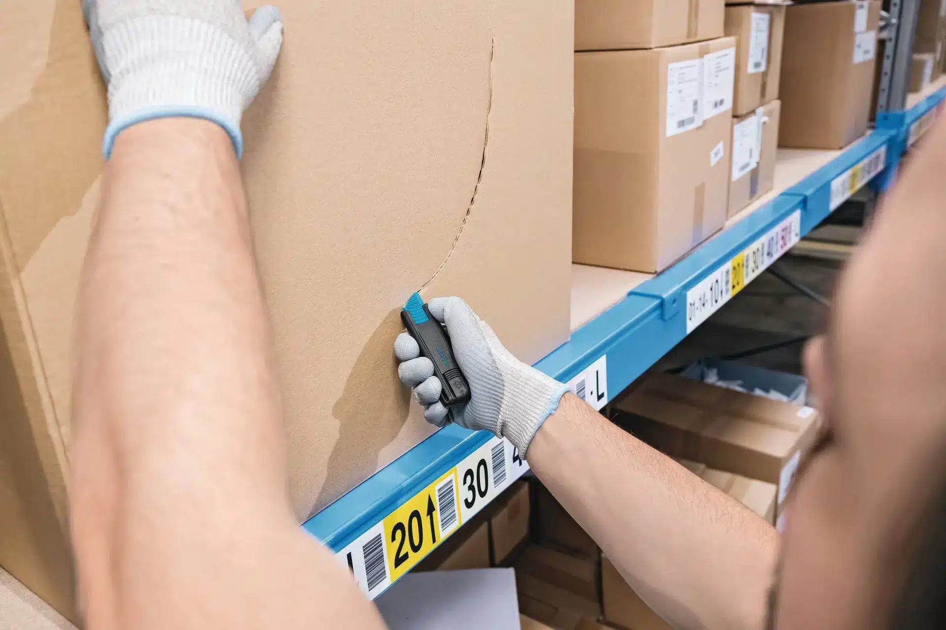 Wellpappe & Kartonagen — Sicherheitsmesser martor Secunorm 175 im Einsatz